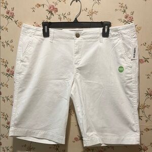 Old Navy Perfect Bermudas in Crisp White Womens size 16